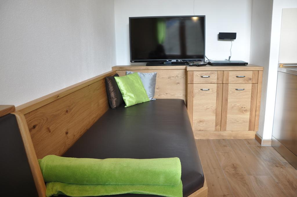 Apartment Lacklhof Großkirchheim Zimmer foto